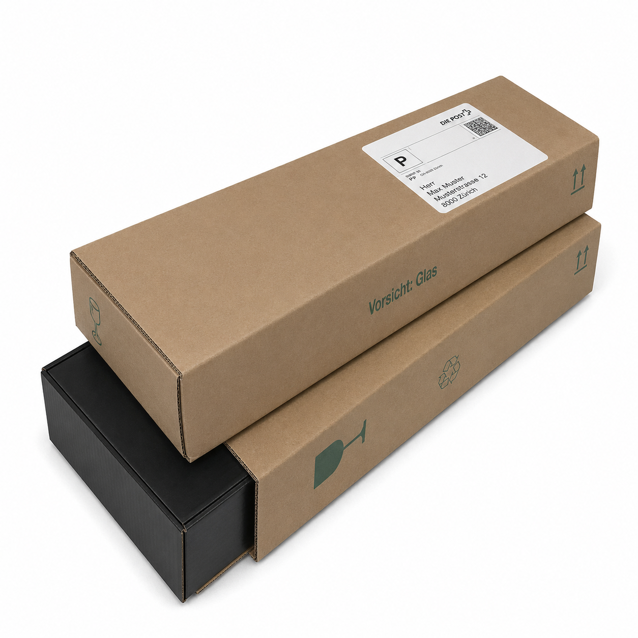 Zwei Versandkartons, adressiert und zur Illustration schaut bei einem die Geschenkbox heraus.